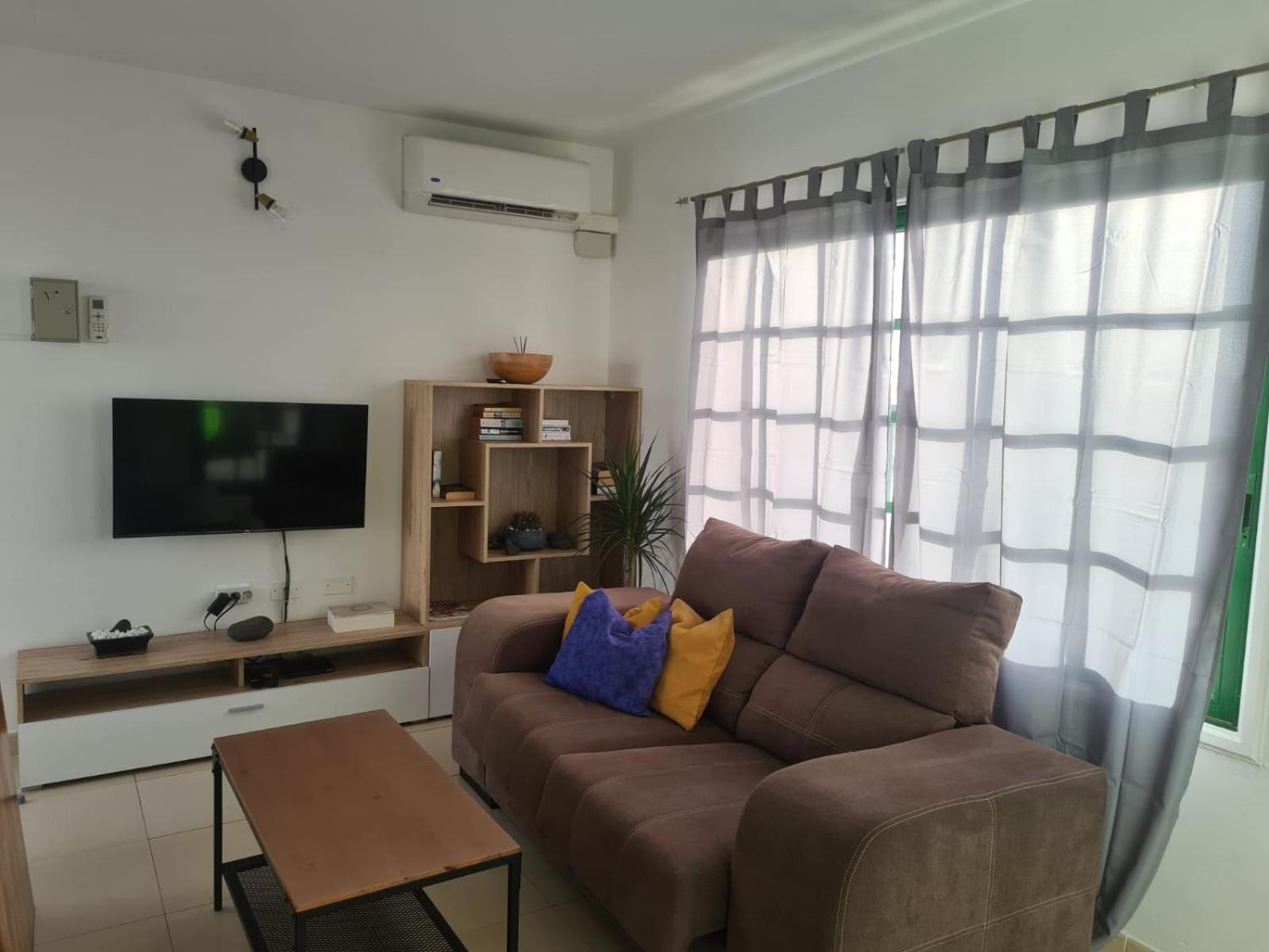 Apartment Zafiro,s Puerto del Carmen (Lanzarote)